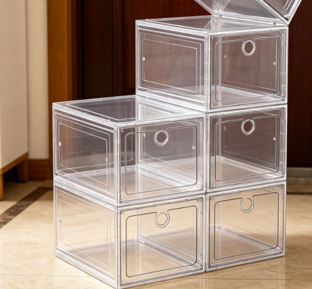 Rigid Transparent Shoe Box with Magnetic Front-Opening Door